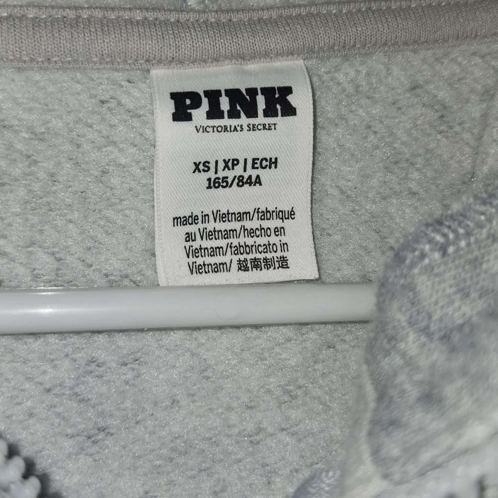 PINK Victoria's Secret Light Gray Sweatshirt girl woman kit - Picture 3 of 3